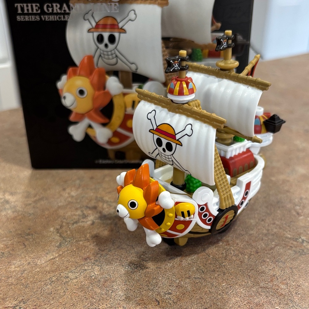 Thousand Sunny- One Piece The Grand Line Series Vehicles
